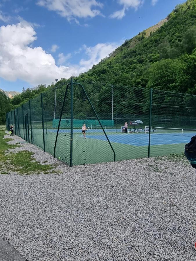 Agreable Appartement De 6 Pers Au Pieds Des Pistes ,Wifi Gratuit A Saint-Sorlin-D'Arves Labelise 3 Etoiles Au Gite De France المظهر الخارجي الصورة